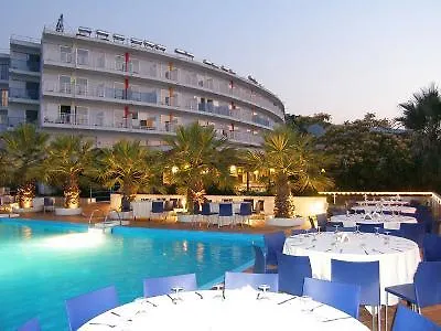 Sissy Hotel