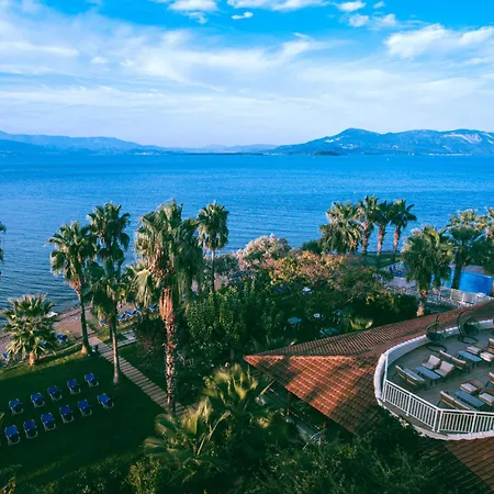 Sissy Hotel Kamena Vourla