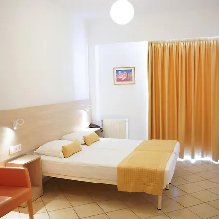 Hotel Sissy Kamena Vourla